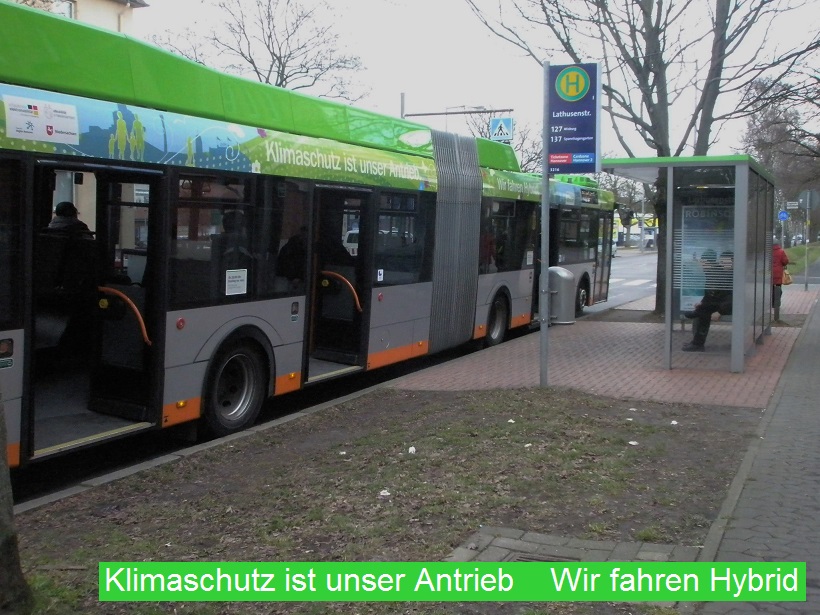 Klimaschutz ist unser Antrieb Hybridbus.jpg