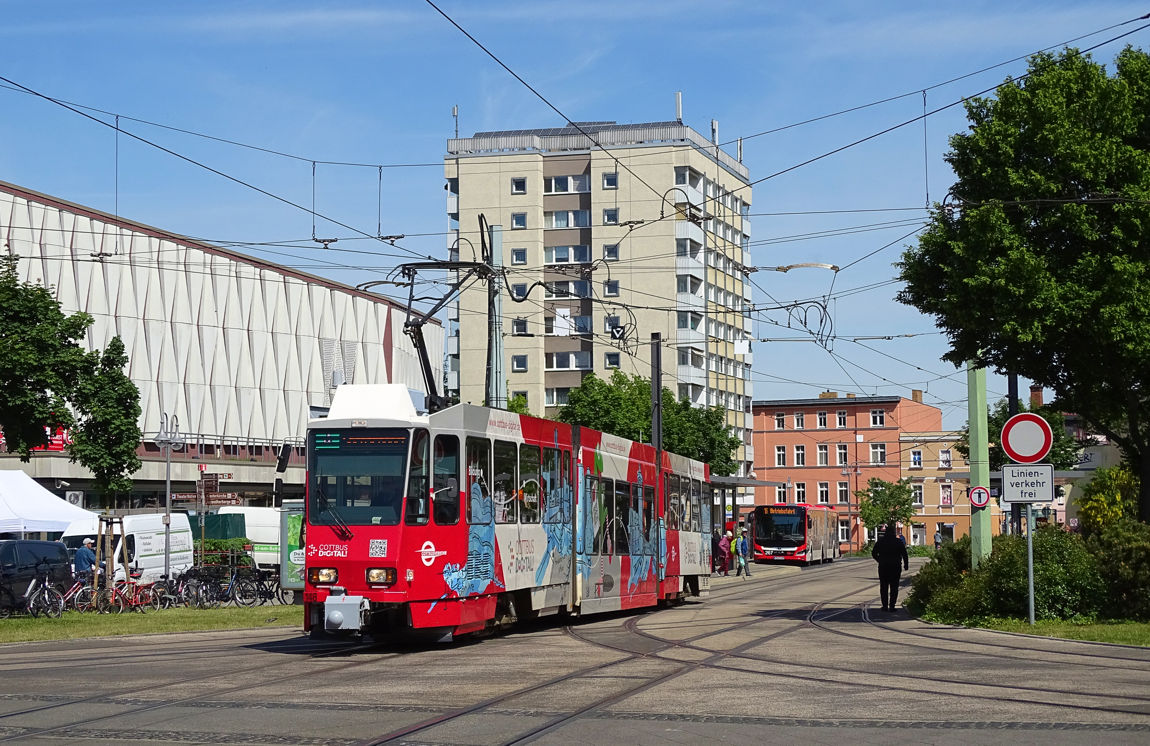 cb04_148.jpg