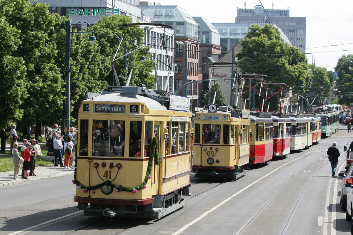 080524_110-jahre-strassenbahn15-1536x1024.jpg