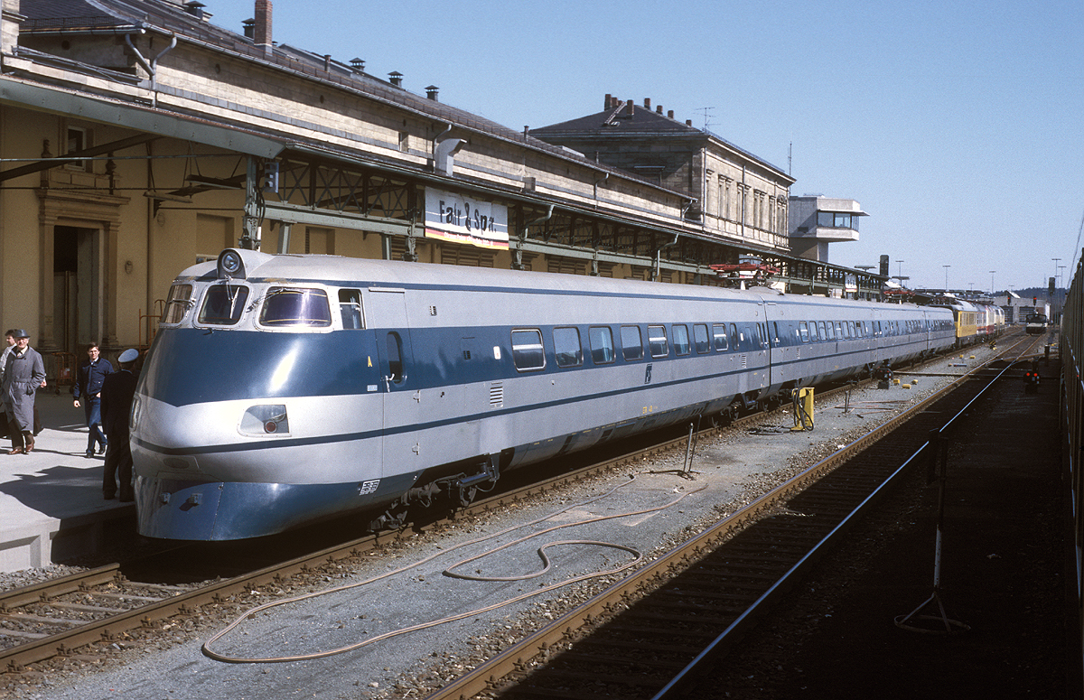 19880410_Hof_Pendolino_Testzug_02.jpg