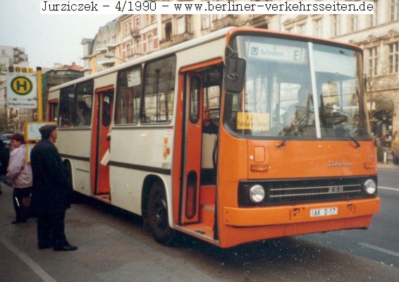 Bus_E_U-Kurfurstenstr_4-1990.jpg