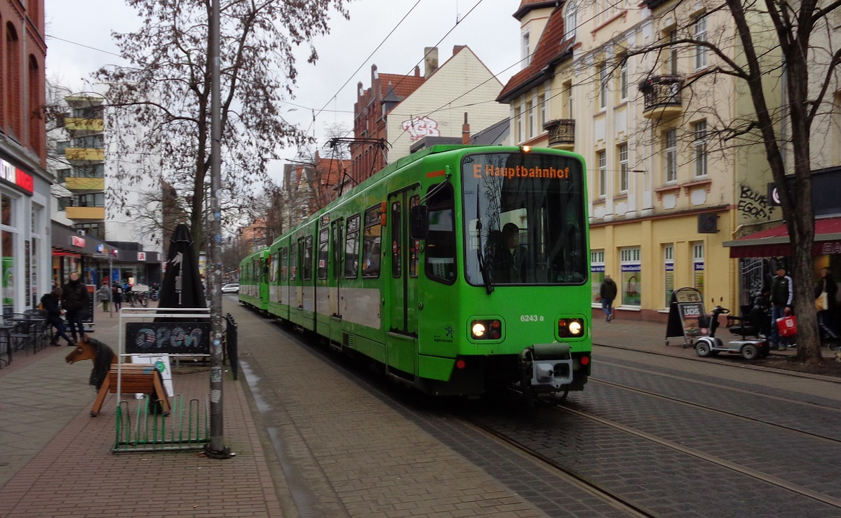 TW6000 in Limmerstrae Jan2022.jpg