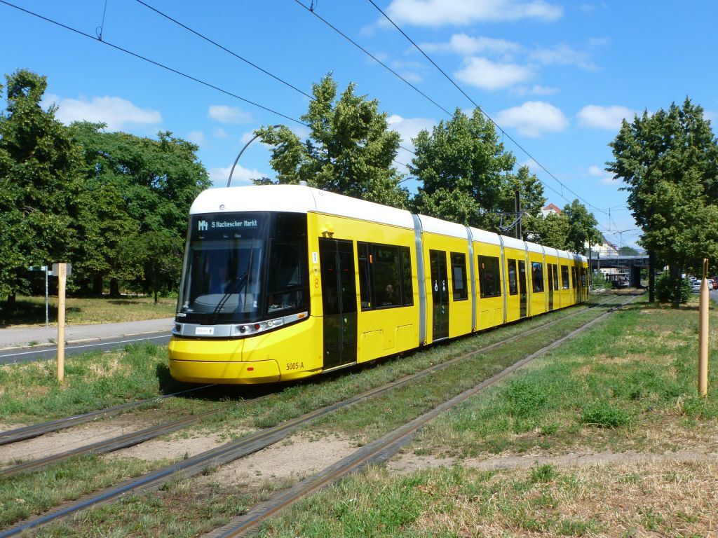 51078952bb.jpg