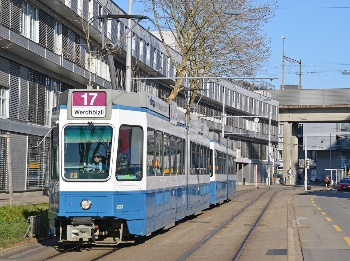 Kk_VBZ 2075+2026_20190329_03_Fischerweg-x.jpg