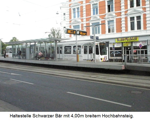 Hochbahnsteig Schwarzer Br 2015.jpg
