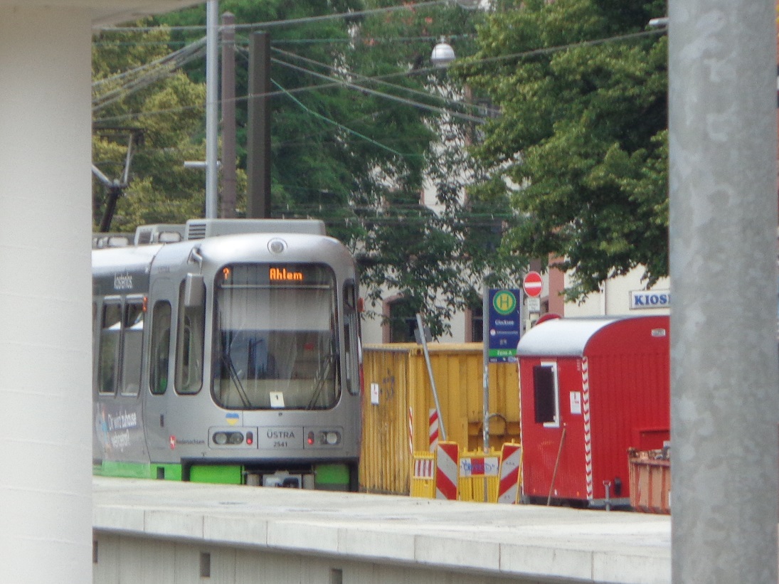 Linie 10 mit Fragezeichen statt 10 Bild3.jpg