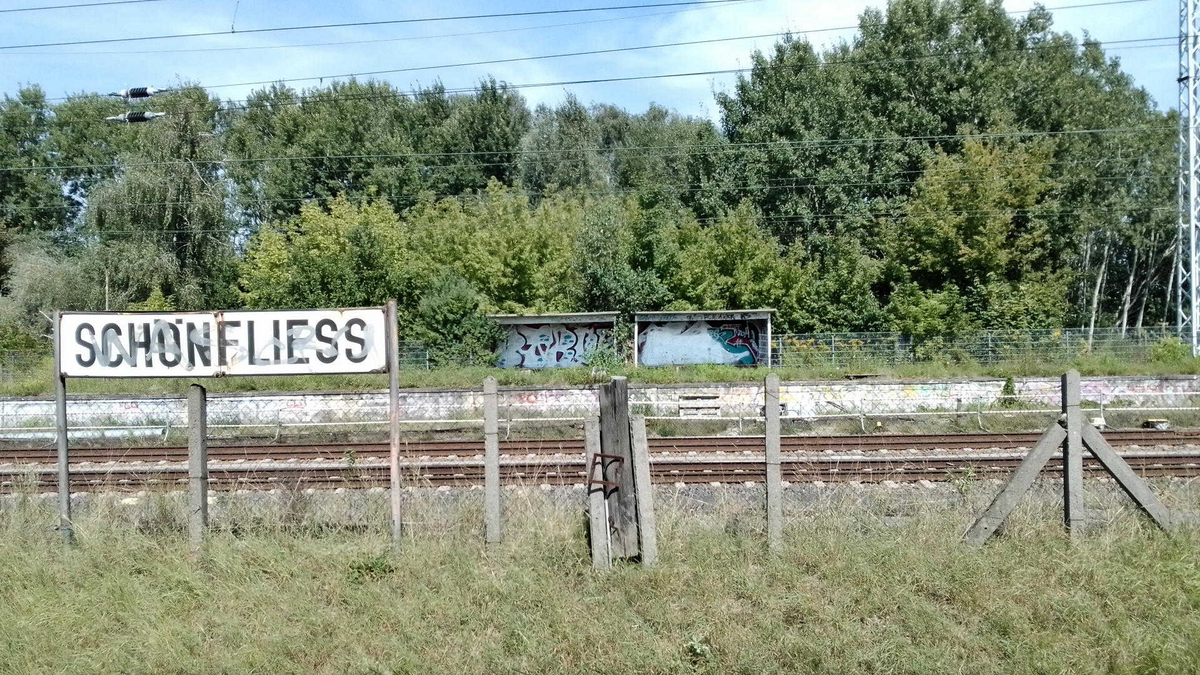 Wartehaus Schnflie.jpg