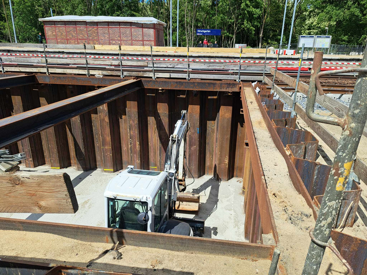 494357634_730553662642825_4585509578989038816_n (1).jpg