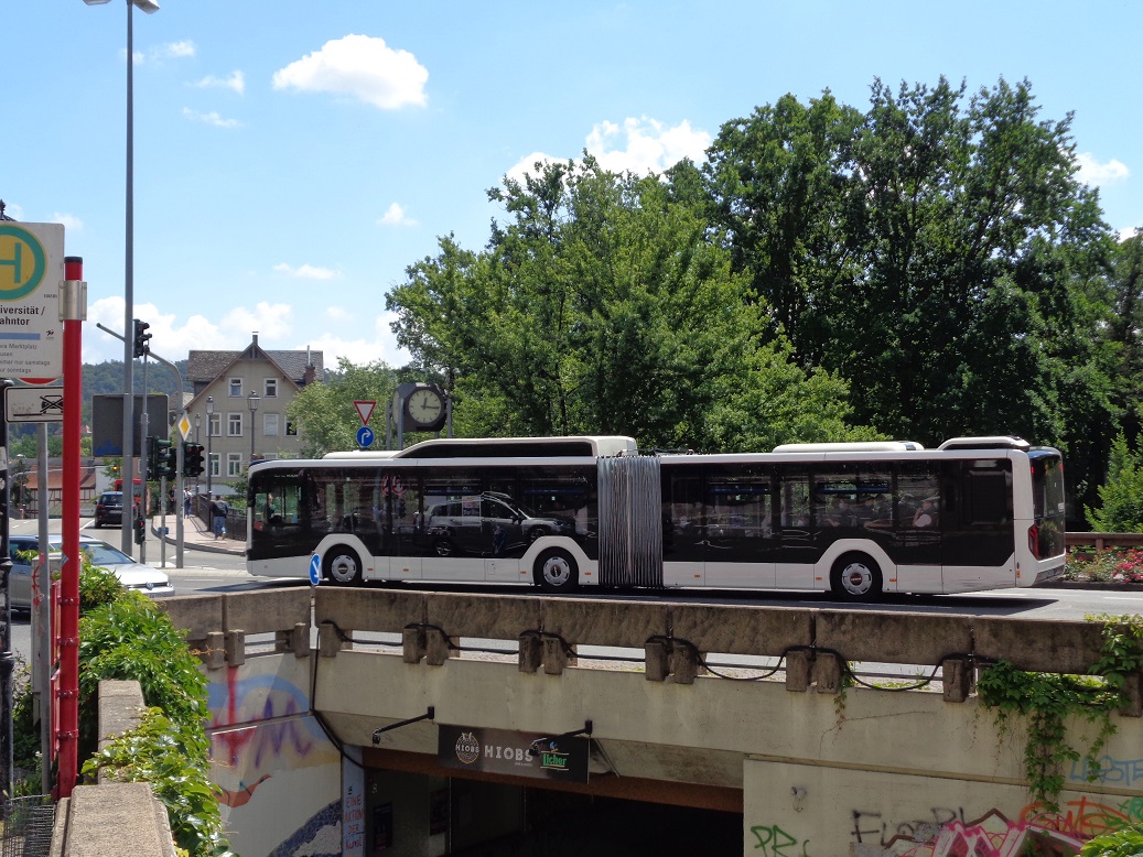 Marburg MAN Gelenkomnibus Jun2022 neues Design.jpg