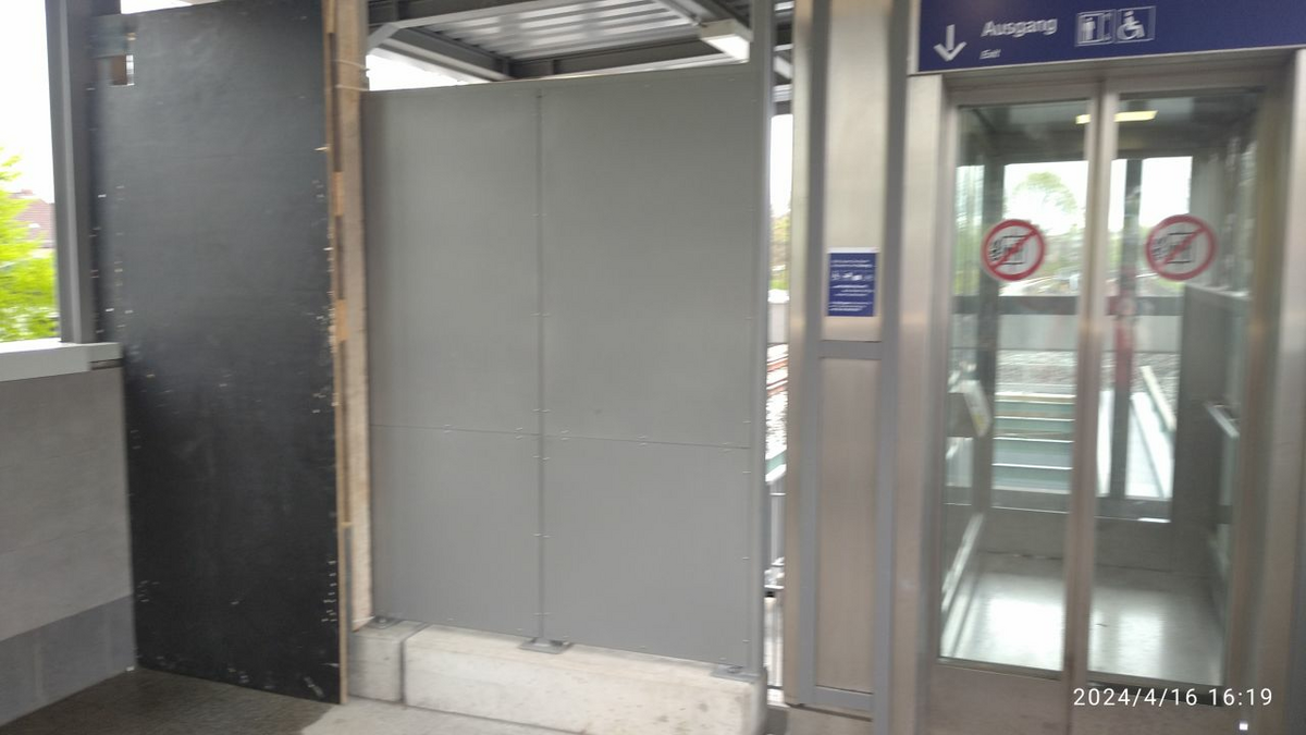 Ottensen Dienstweg oben 2.jpg