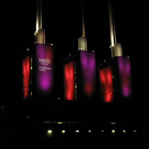 201512 Weihnachtsgr��e am Heizkraftwerk Vollbild.jpg