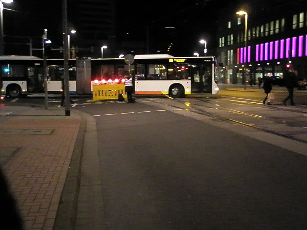 20191130 Bus und Bahn Gratis im GVH Zufahrt zum Posttunnel fr PKW gesperrt.jpg