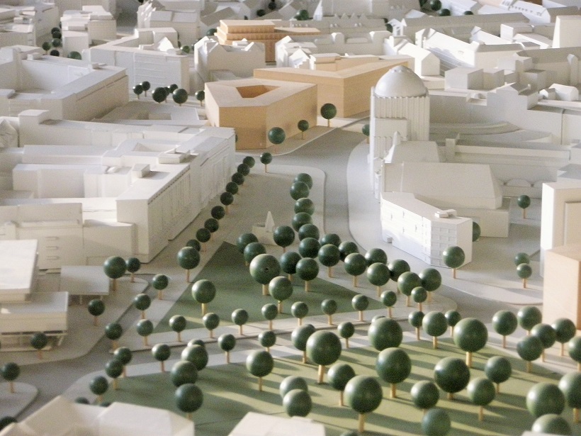 2015 Steintorbebauung mit Goseriedeplatz.jpg