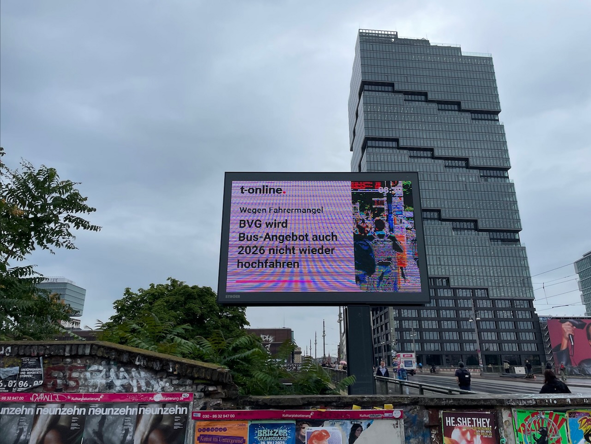 Warschauer Brcke, 10245 Berlin.jpeg