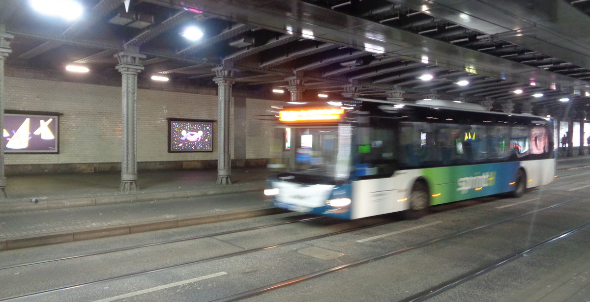 Proj 10 17 Kunstausstellung im Posttunnel ab Mai 2023 von Christoph Niemann.jpg