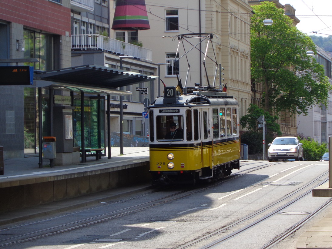 Meterspur-Stra�enbahnschienen2 Stuttgart Oldtimer.jpg