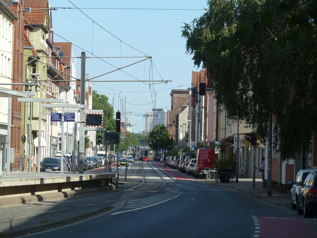 Stadtbahn Ricklinger Stadtweg H Beekestrae.jpg
