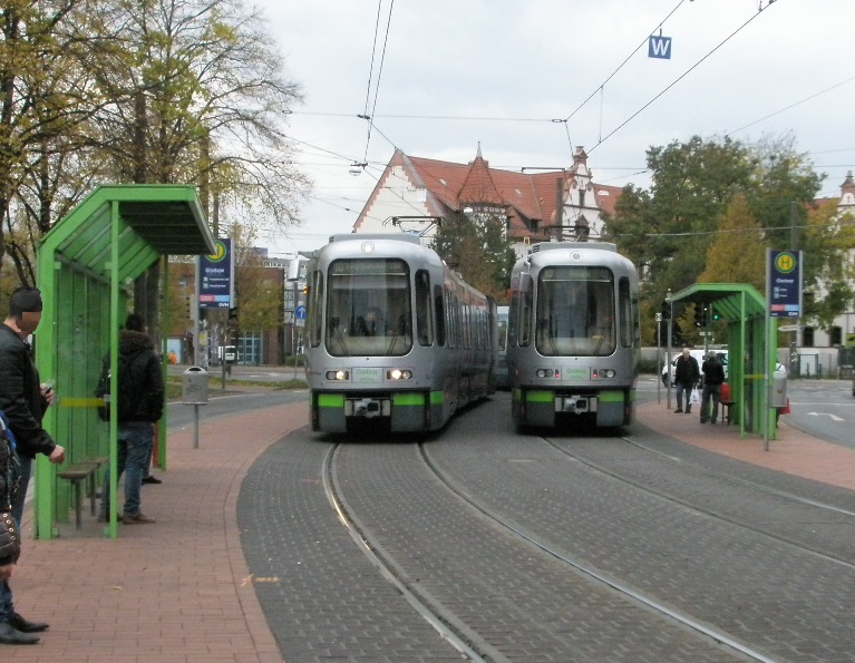 Haltestelle Glocksee Nov 18 retuschiert B JPEG.jpg