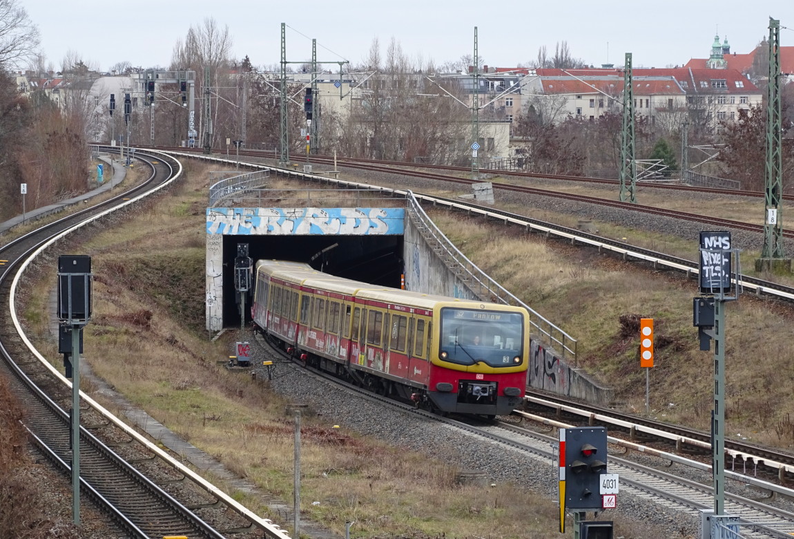 54t000aa34f4000.jpg