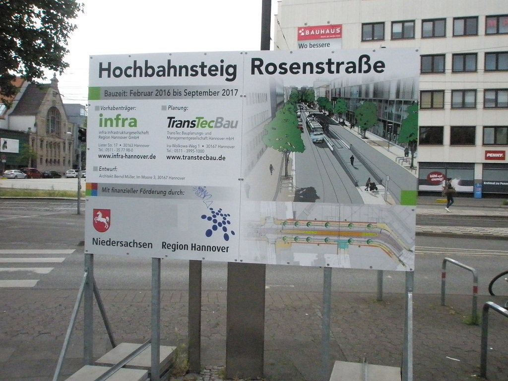 Proj 10 17 Juni 16 Baustellenschild am Steintor.jpg