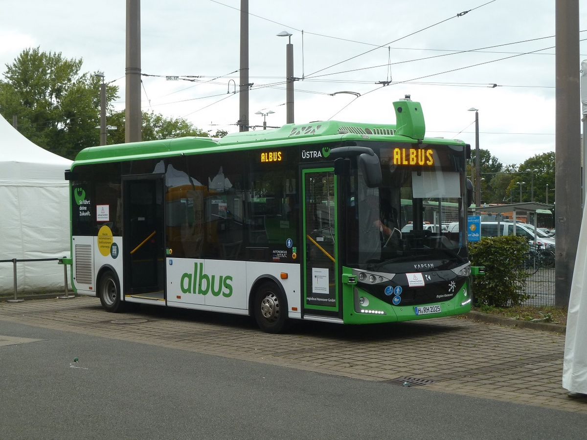 Albus in Hannover auf stra Mobilittsfest ohne Mae.jpg