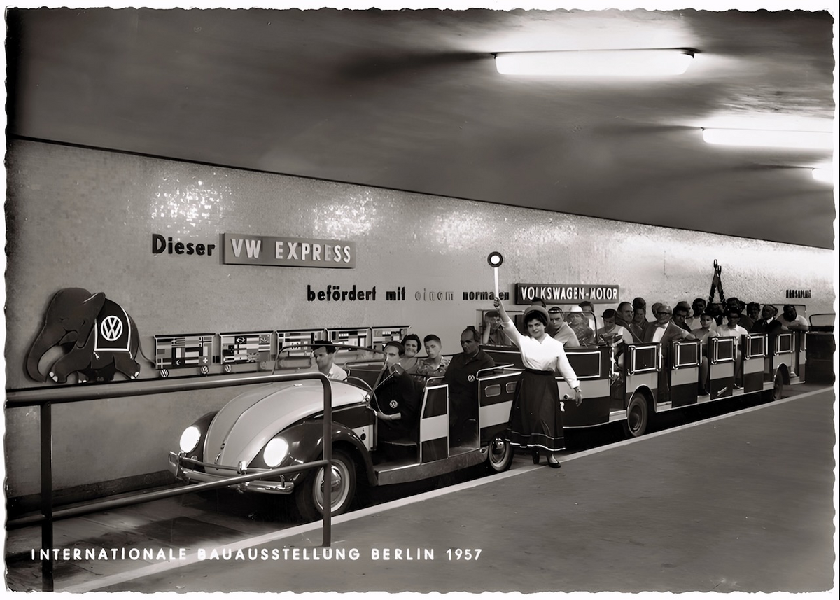 U-Bhf Hansaplatz 1957 .jpeg