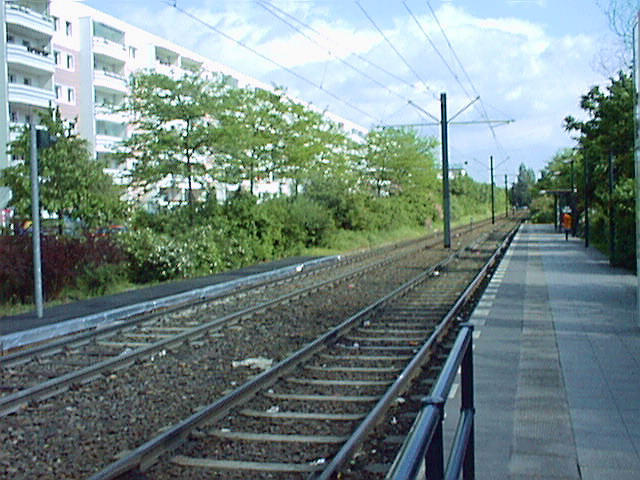 Prerower Platz (001) 19-5-01 16_23.jpg