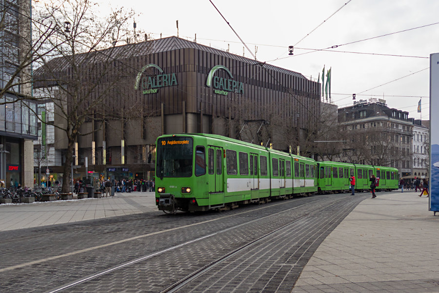 20130330__uestra-6136_Hauptbahnhof.jpg