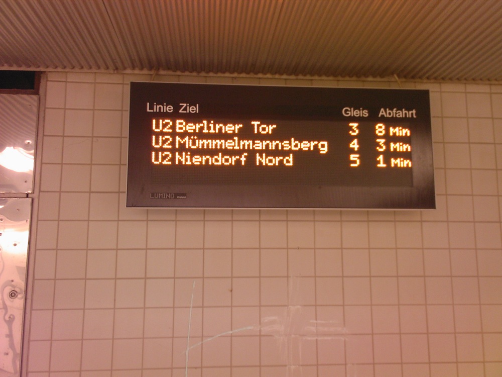 U4Testfahrt Jungefernstieg 3.jpg