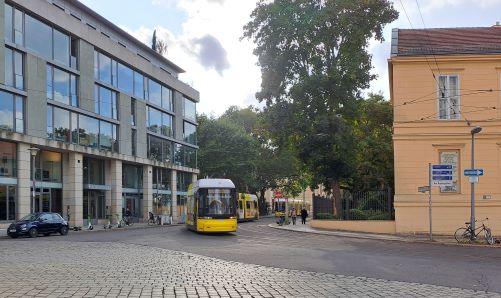 20231004_Am Kupfergraben tram.jpg