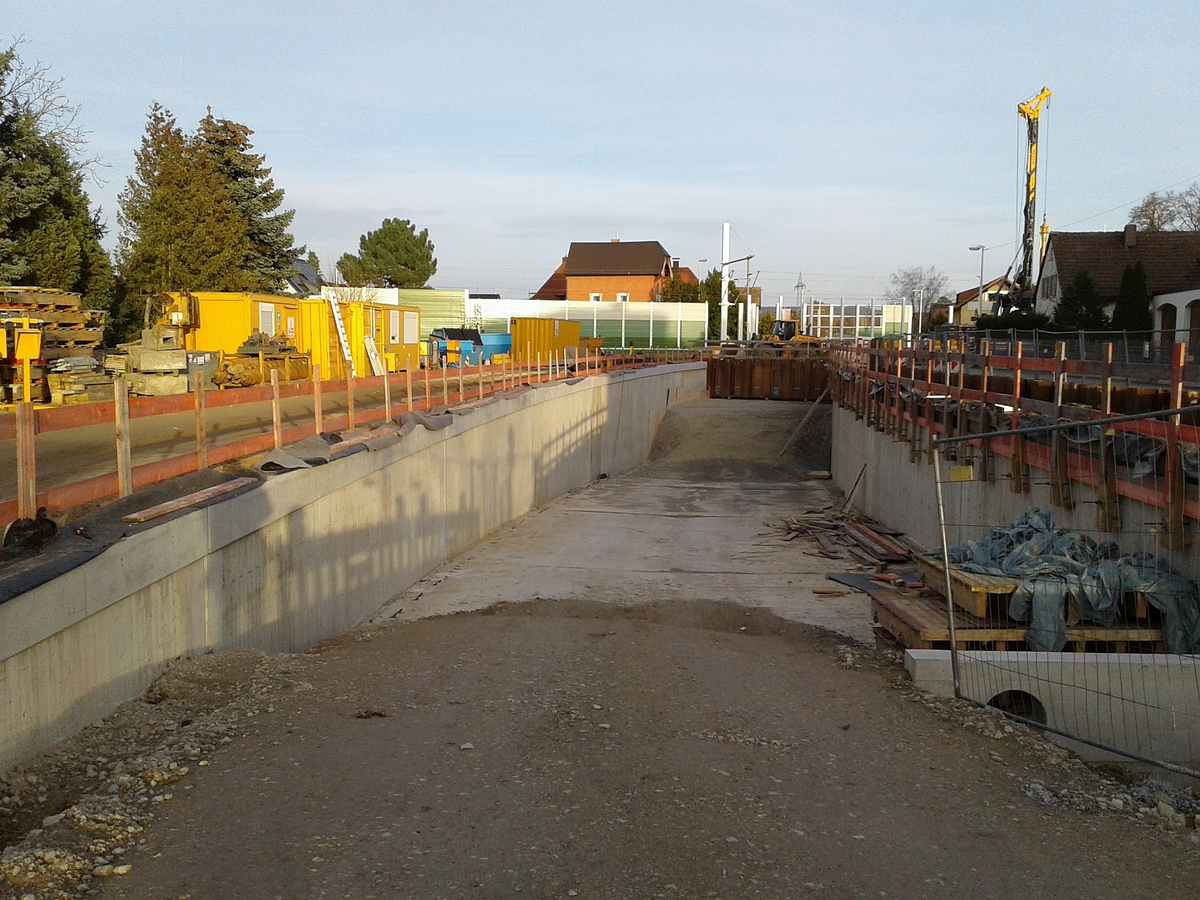 Bahn_VDE8_Altendorf_2024-11-24_#2_rsz.jpg