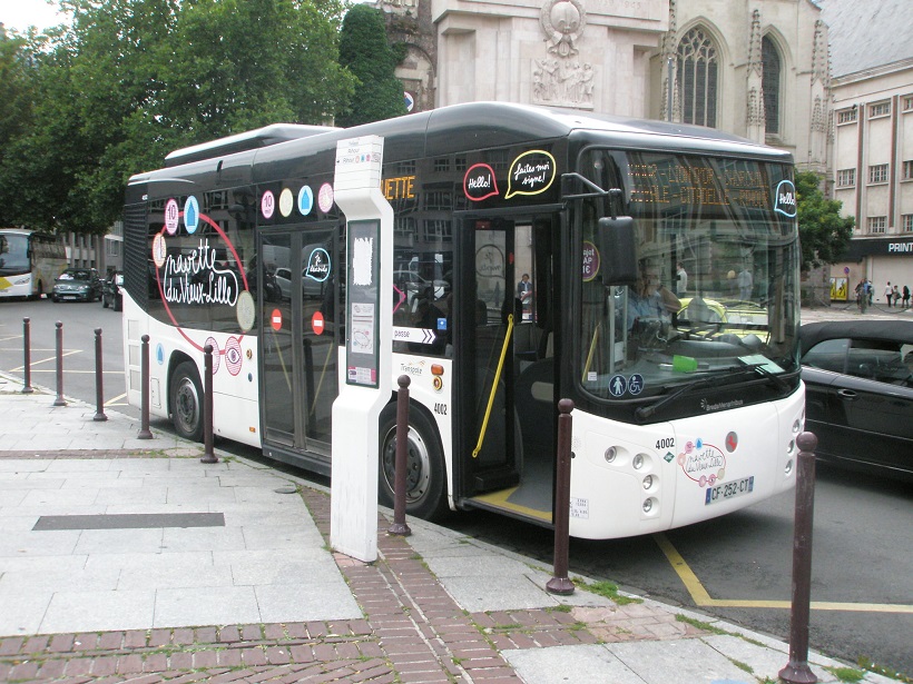 2015 Marburger Bus in Lille.jpg