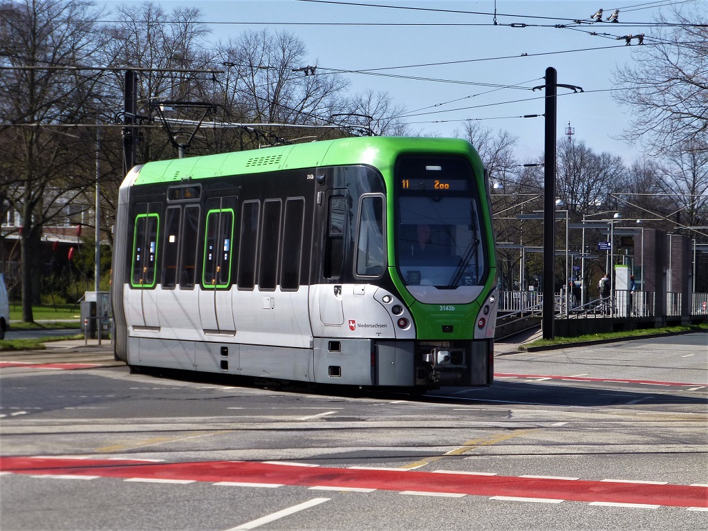 TW 3000 auf dem Weg zum Zoo April 21.jpg