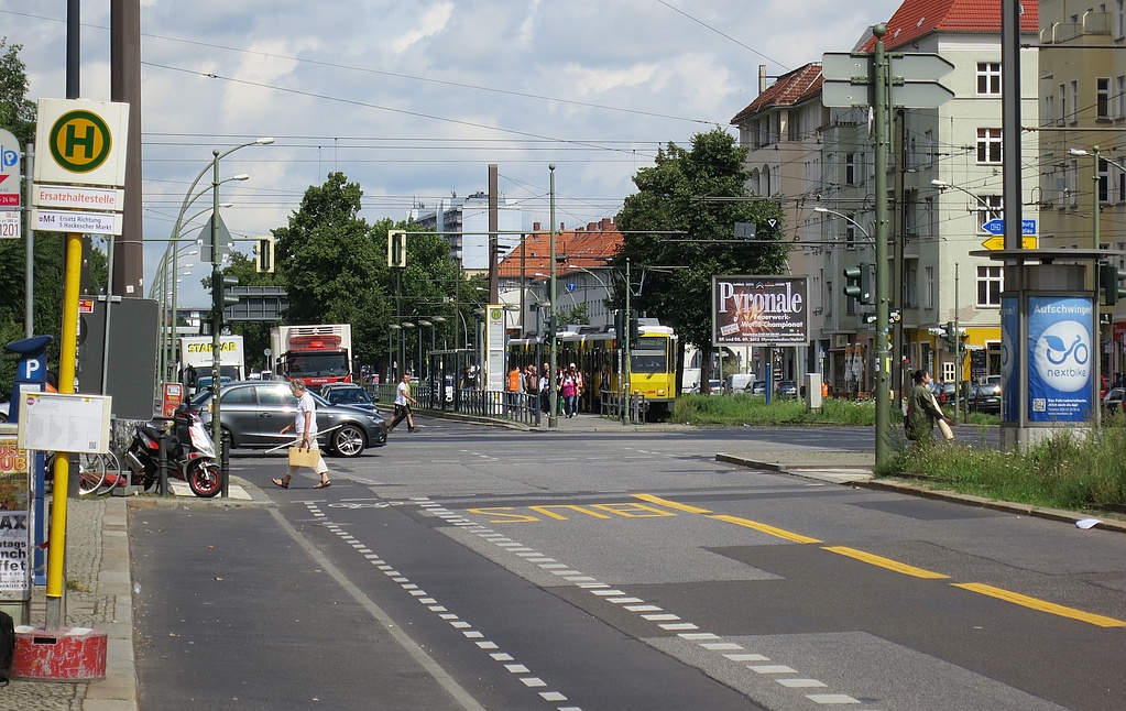 Baustelle+Busspur Greifswalder M4.jpg